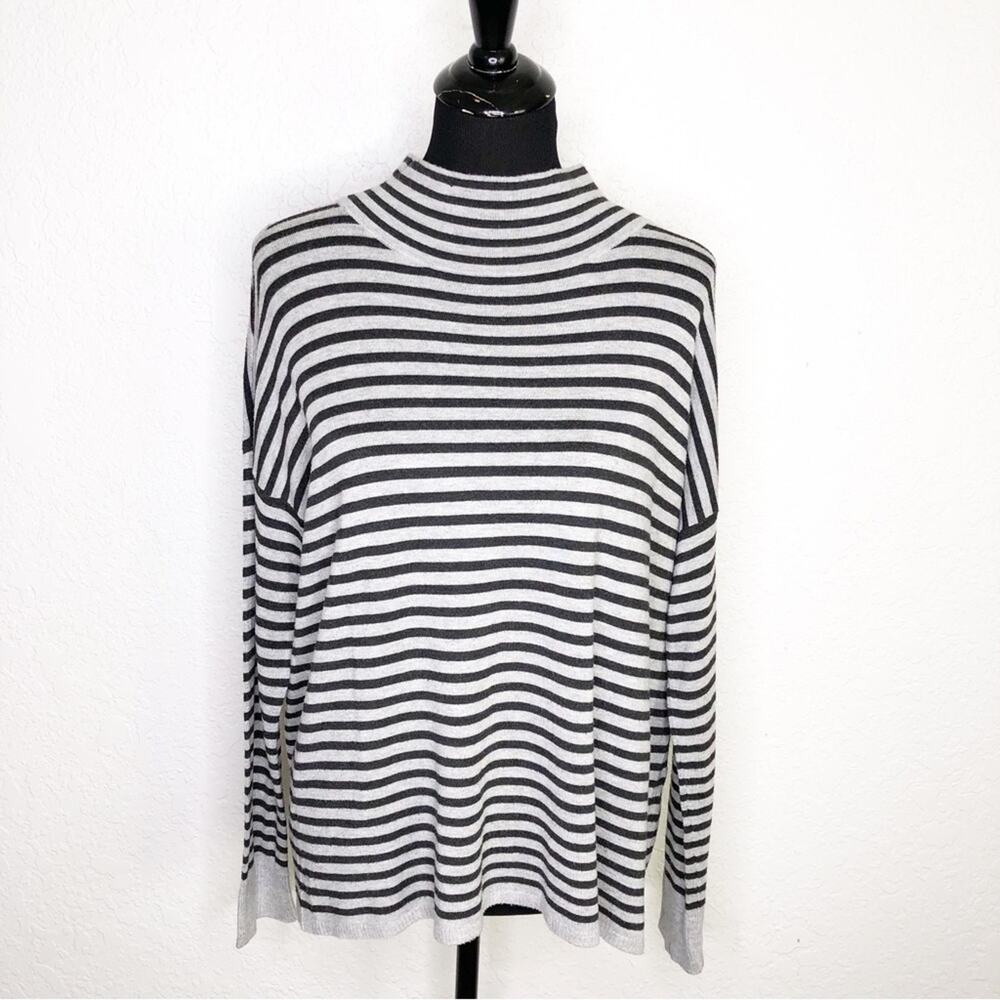 Eileen Fisher gray black striped mock turtleneck knit sweater top size Small